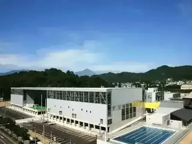 福島県立会津学鳳高等学校