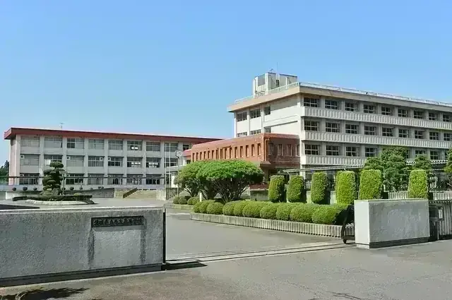 茨城県立牛久高等学校