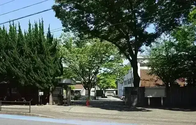 慶應義塾志木高等学校