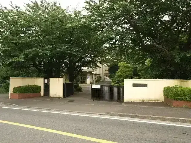 神奈川県立白山高等学校
