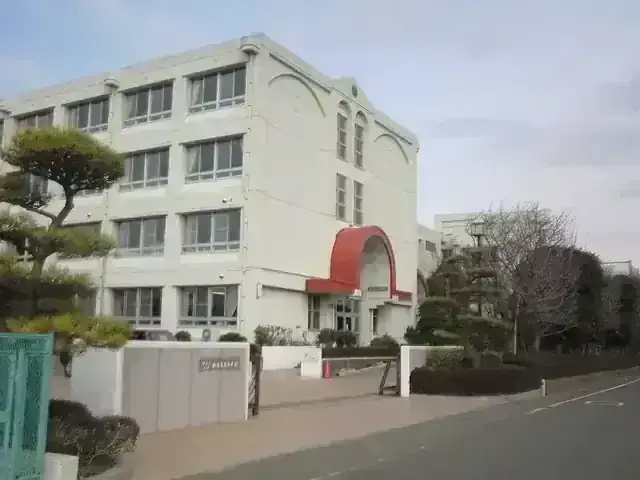 神奈川県立湘南台高等学校