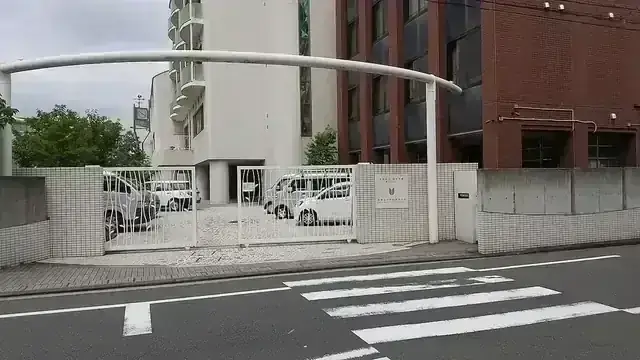 英理女子学院高等学校