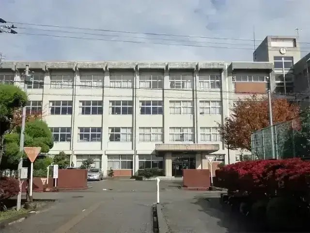 富山県立高岡商業高等学校