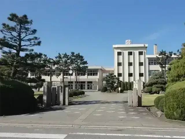 富山県立桜井高等学校