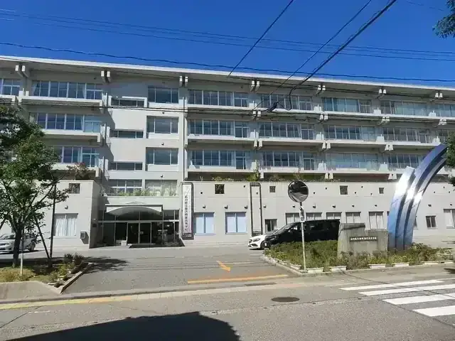 石川県立金沢商業高等学校