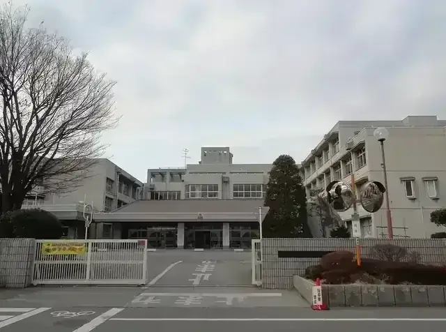 山梨県立甲府昭和高等学校