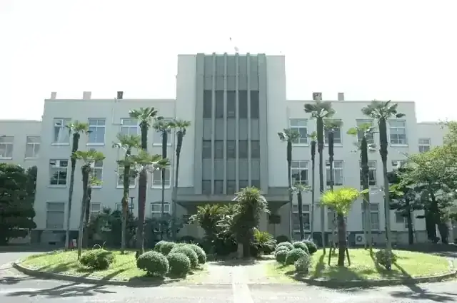 滋賀県立八幡商業高等学校