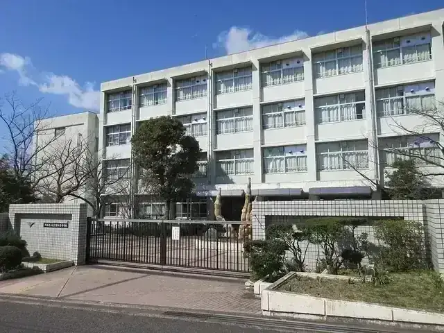 大阪府立枚方津田高等学校