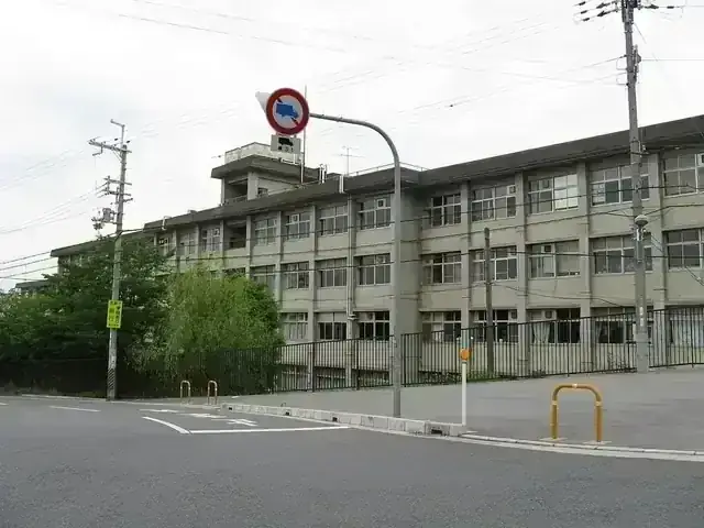 大阪府立懐風館高等学校
