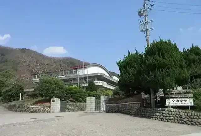 兵庫県立山崎高等学校