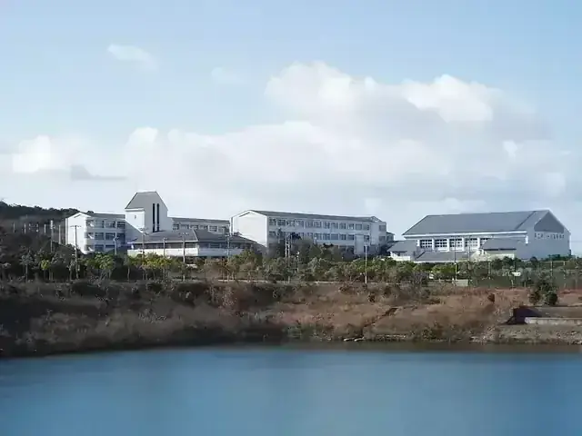 兵庫県立伊川谷北高等学校