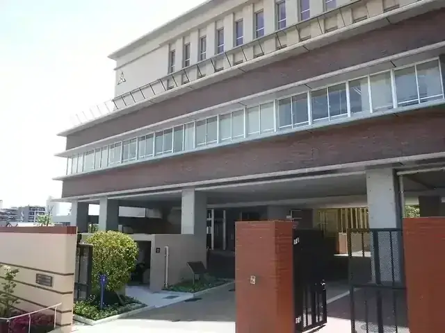 神戸市立神港橘高等学校