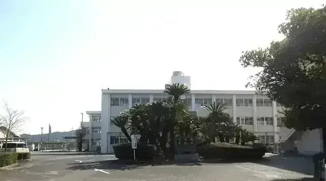 佐賀県立唐津商業高等学校