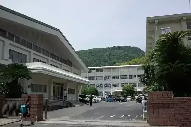 長崎県立佐世保南高等学校
