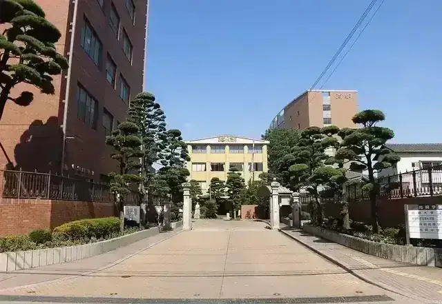 尚絅高等学校