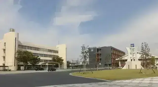 秀岳館高等学校