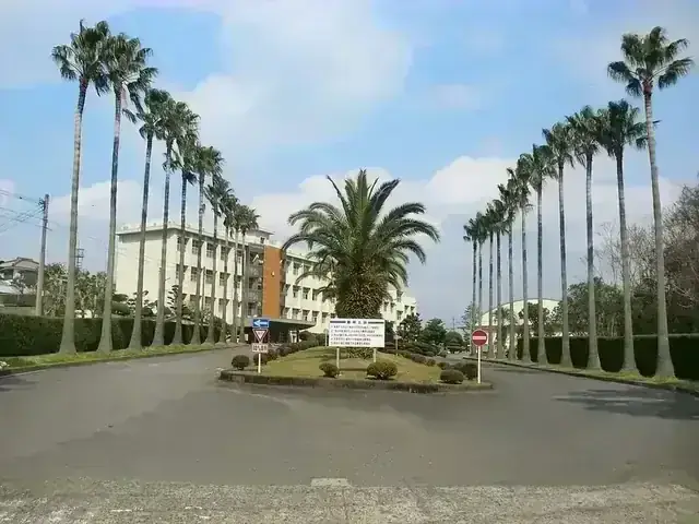 鹿児島県立鶴翔高等学校