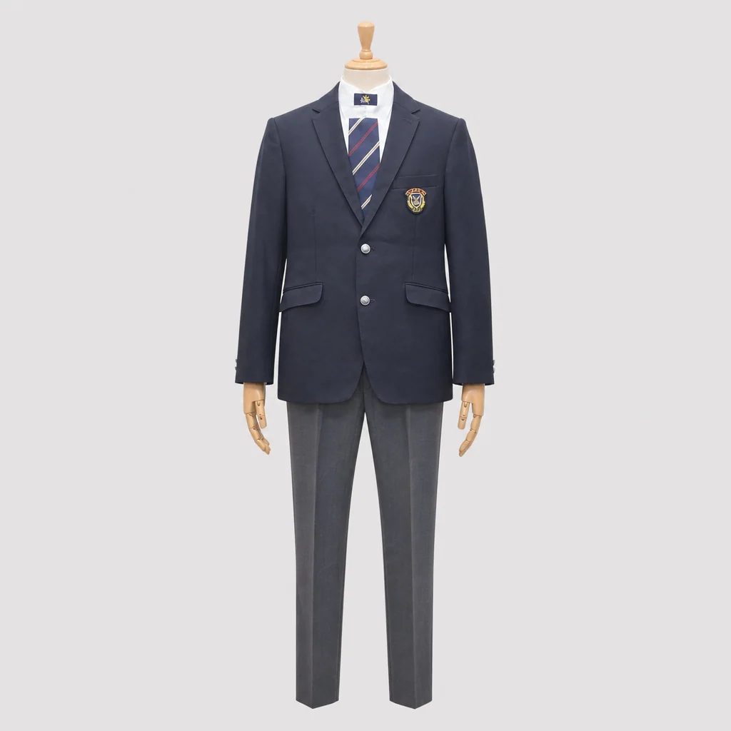 東京学芸大学附属国際中等教育学校の制服のイメージ